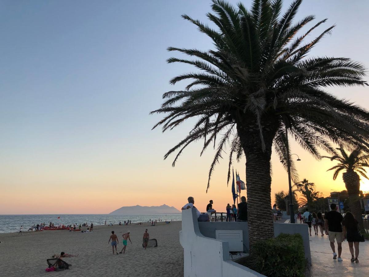 Casa Mare Διαμέρισμα Terracina Εξωτερικό φωτογραφία